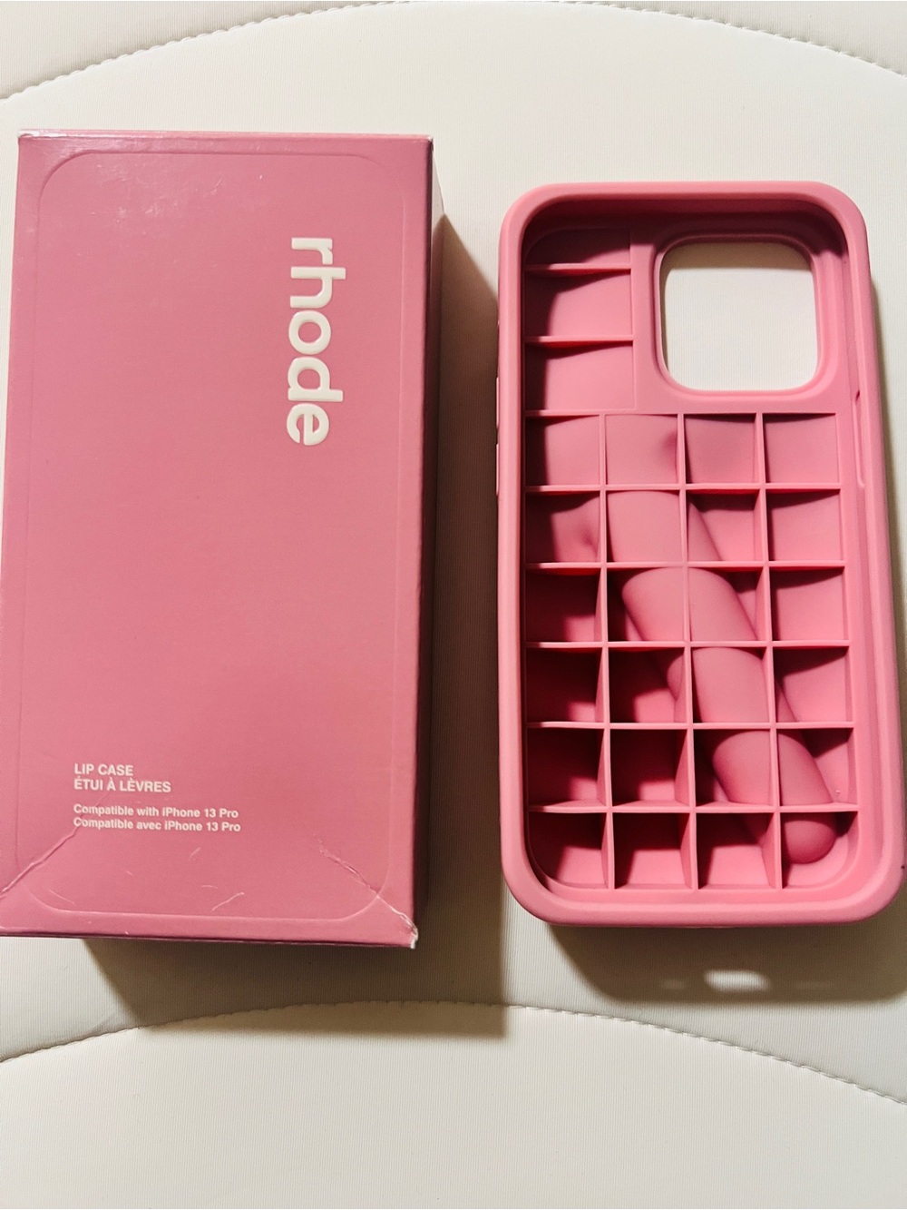 LNIB rhode iPhone 13 Pro Ribbon Peptide Lip Holder Silky Silicone Case - Picture 10 of 14